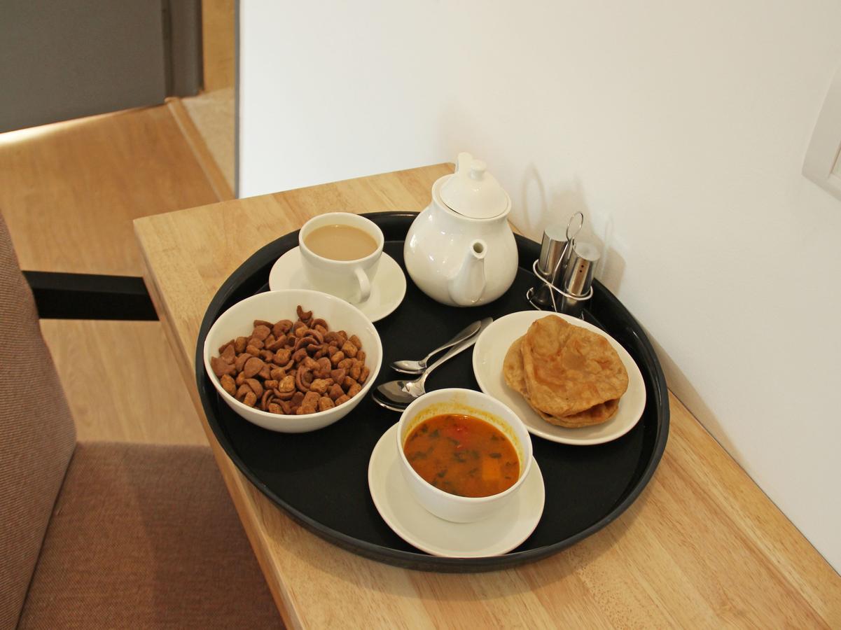 Oyo 4635 Sheetal Hotel ฮัดวานี ภายนอก รูปภาพ